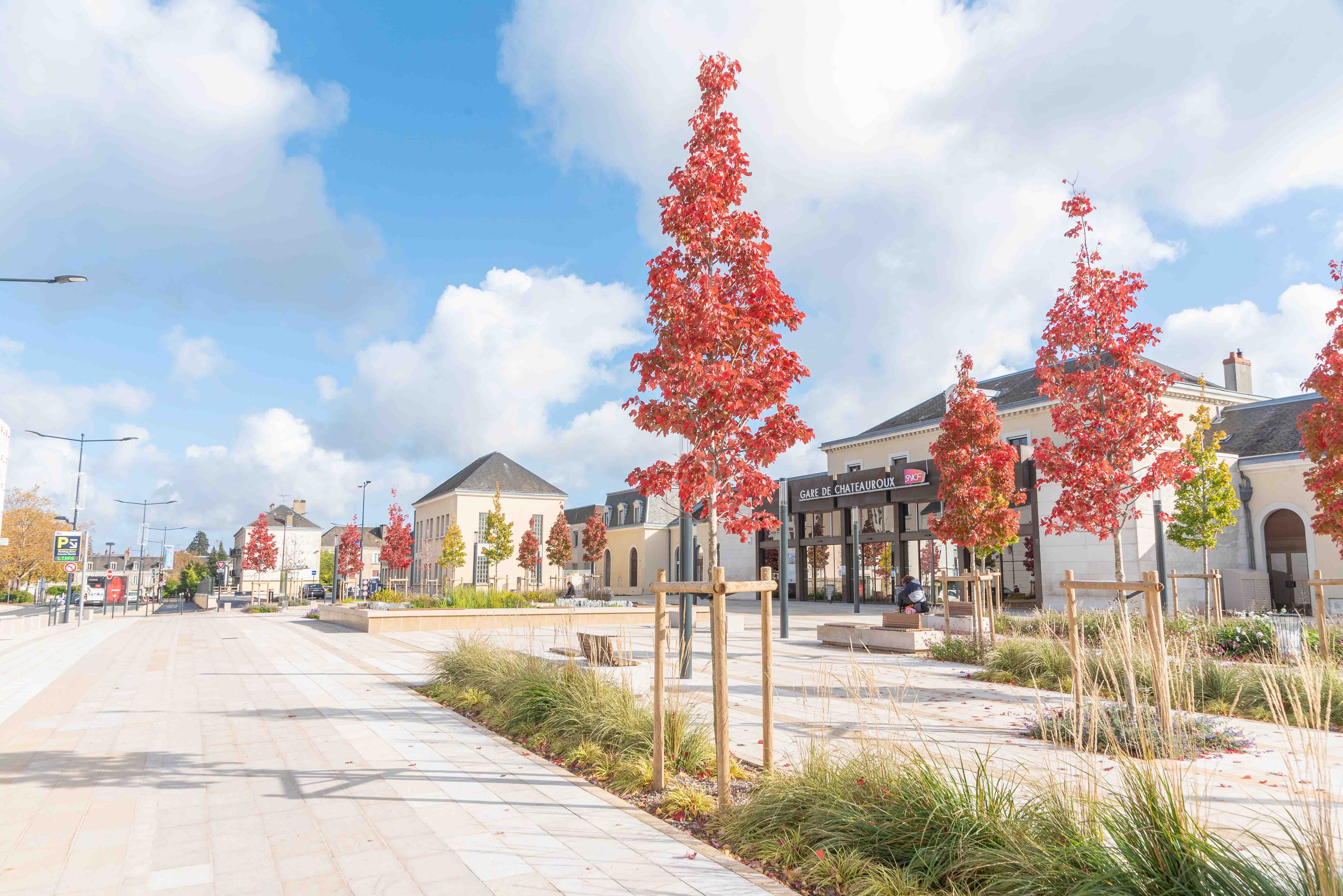 French consortium to deploy fully autonomous mini buses in downtown Châteauroux  